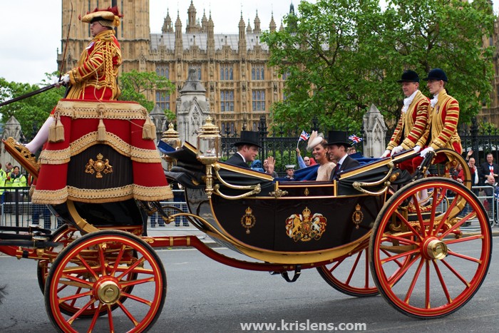 The_Queen's_Diamond_Jubilee_carriage_procession22